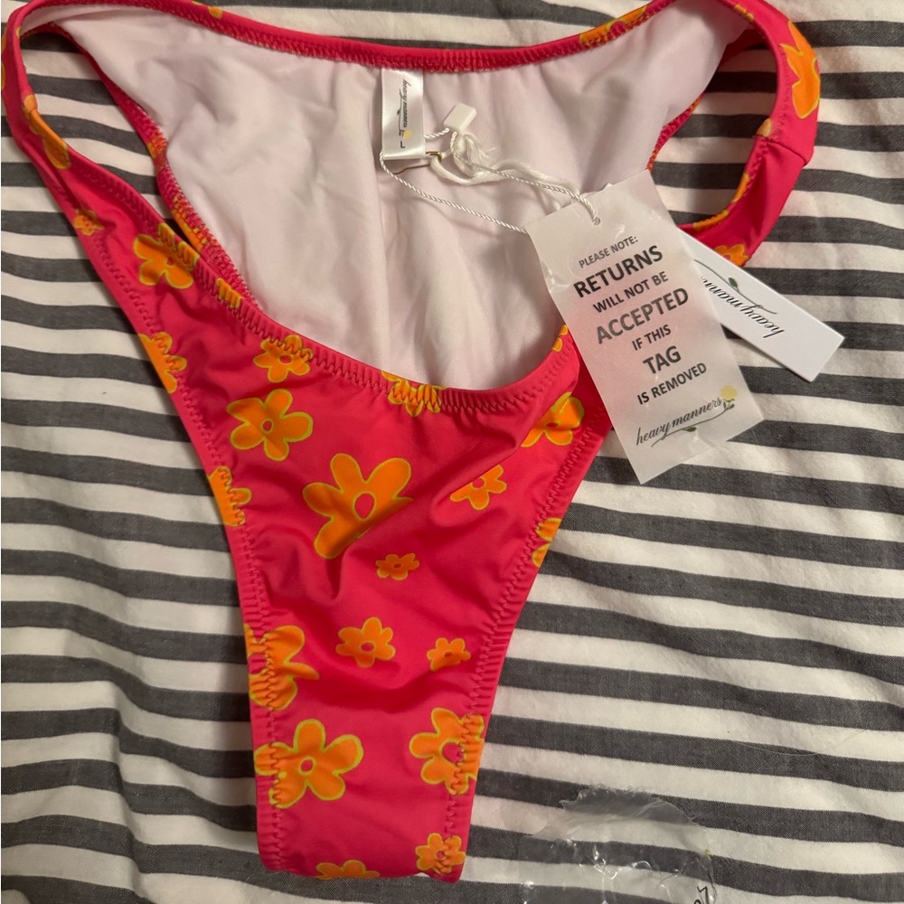 NWT Heavy Manners Love To Love You Cheeky Bottoms size L